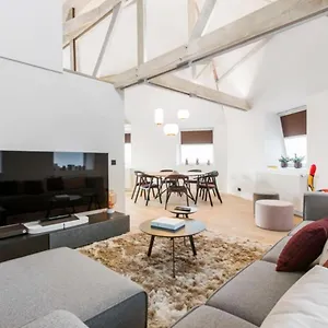 Design Loft Near The Of Gent